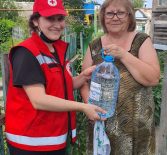 Сотрудники Красного Креста обеспечили водой 250 жителей р.п. Ишеевка